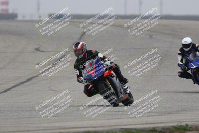 media/Nov-29-2025-TrackDaz (Sat) [[10ae2d9bce]]/B Group/Session 3 (Outside Grapevine)/